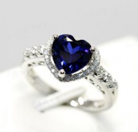 Sapphire srdce a zirkony 18K biele zlato 59,90EUR Kód produktu: RG200150