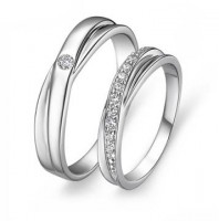 Plated drahokamu Twist strieborný 19,90EUR Kód produktu: RG200154