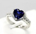 Sapphire srdce a zirkony 18K biele zlato 59,90EUR Kód produktu: RG200150